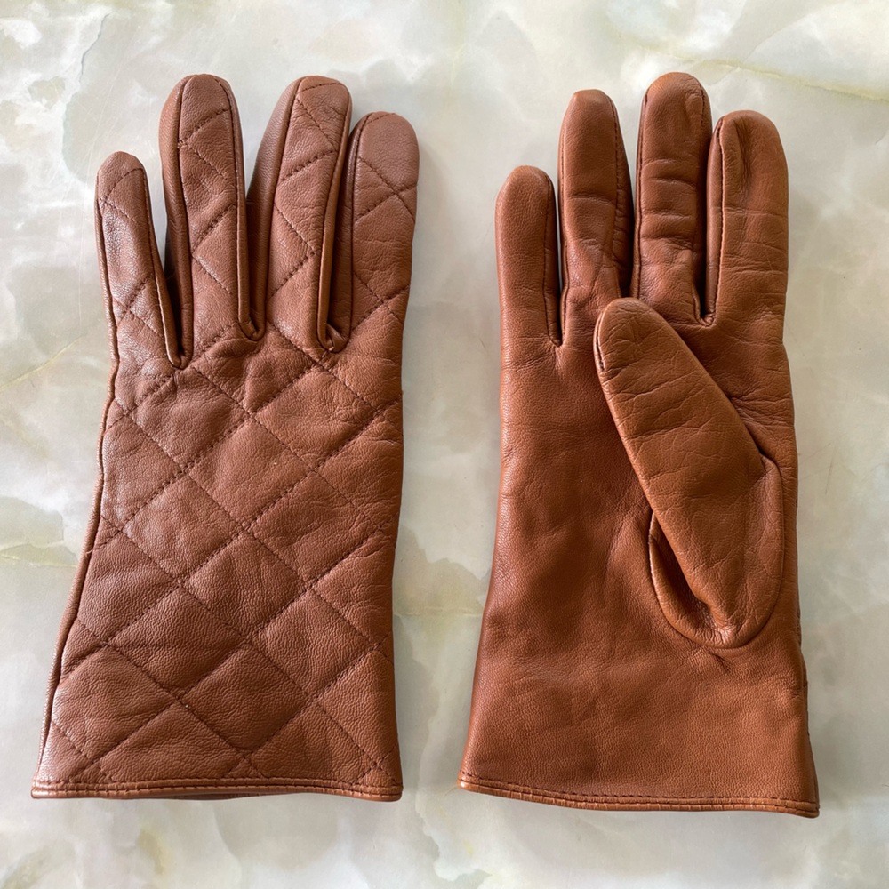 Stylish Brown Leather Gloves